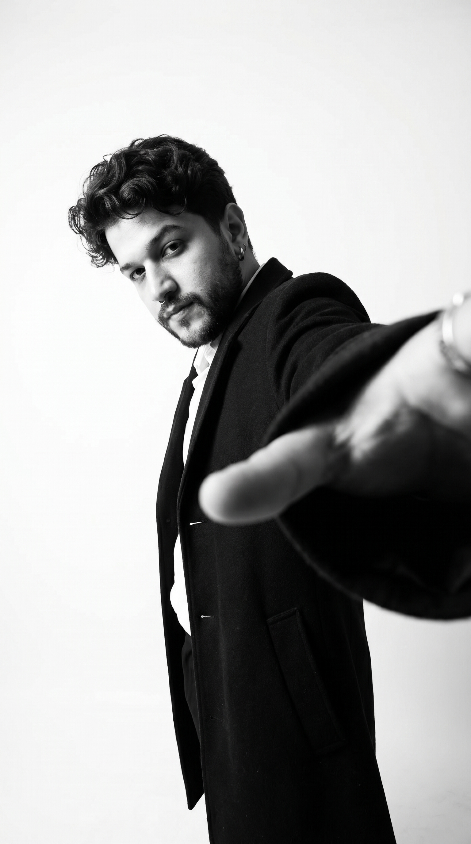 Estilo Dramatic Black & White